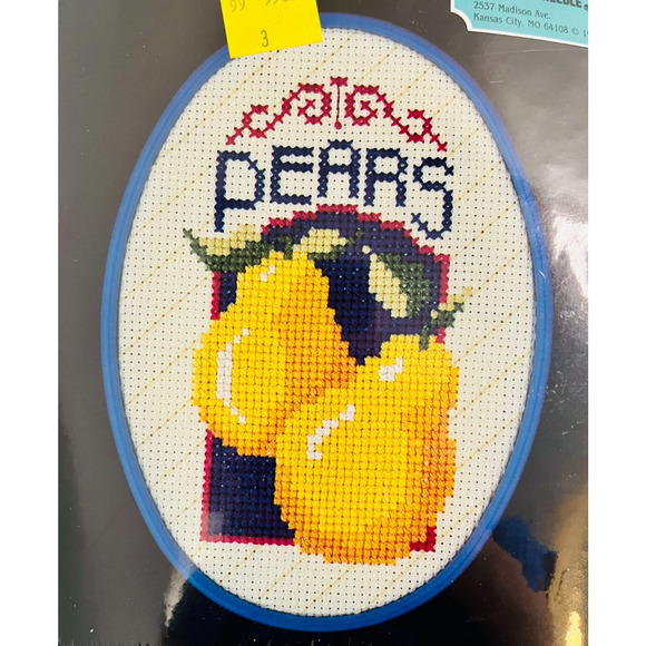 Counted Cross Stitch Kits Lot of 2 Pears Peaches Fruit Frame Hoop New Sealed NOS - Picture 3 of 5